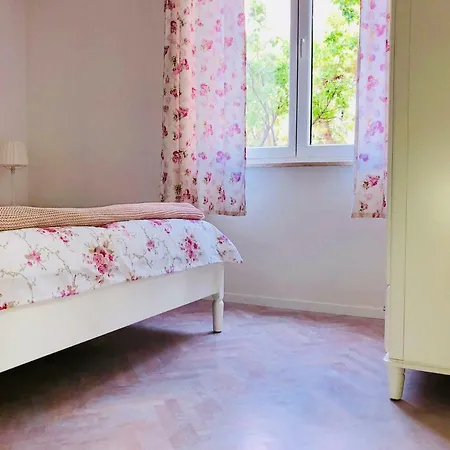 The L Place By Right Place Apartment